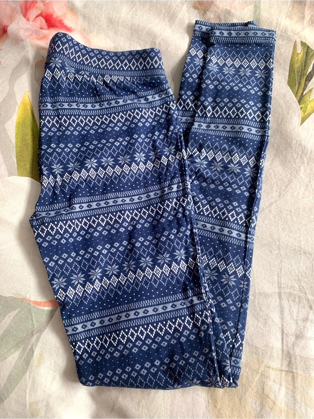 GAP Blue and White Fair Isle Leggings